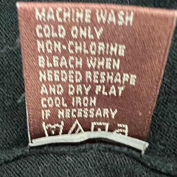 525 America Black V-neck Sweater - Picture 7 of 7